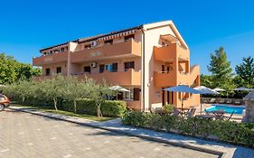 Villa Romana And Tea
