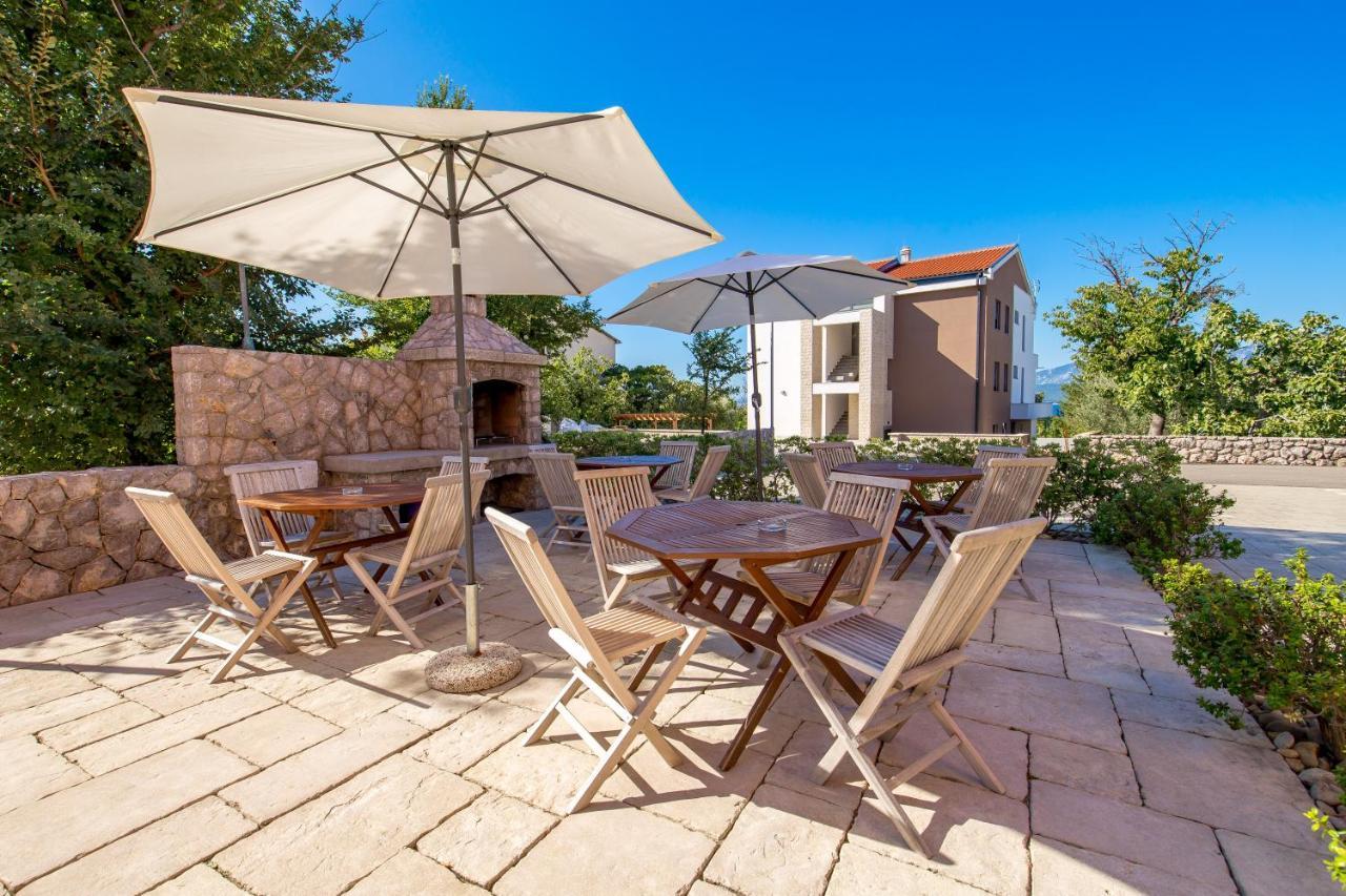 Villa Romana And Tea Šilo Exterior foto