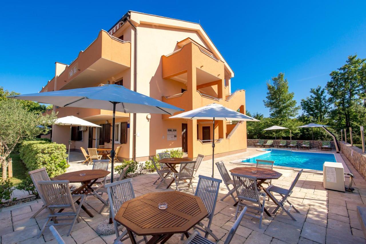Villa Romana And Tea Šilo Exterior foto
